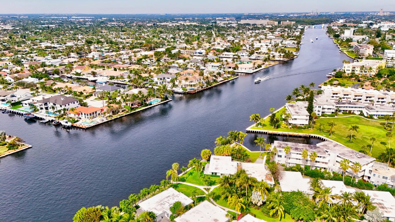 PALM HILL OCEAN CLUB CO-OP - Residential