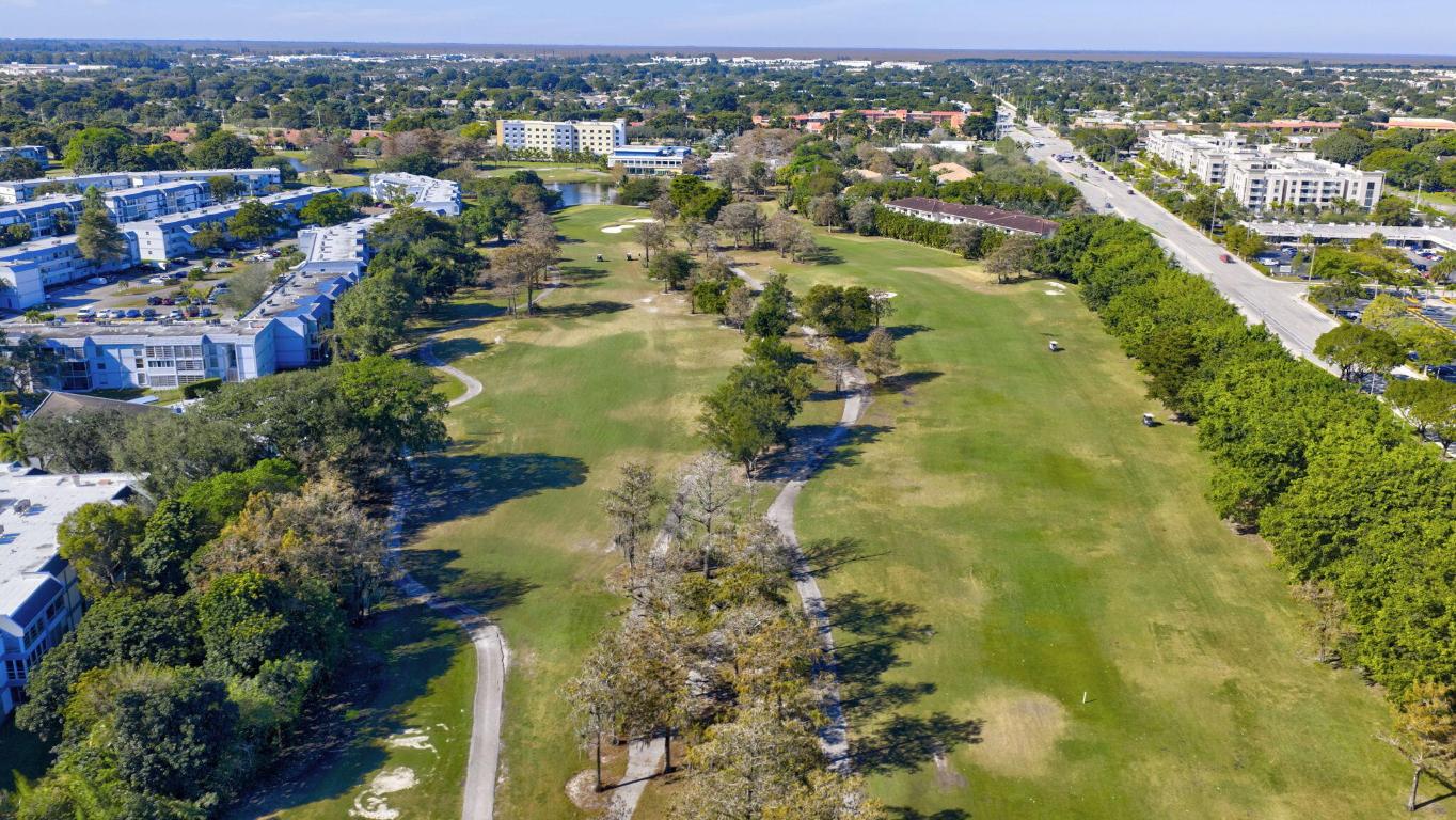 SANDS POINT CONDOMINIUM I - Residential