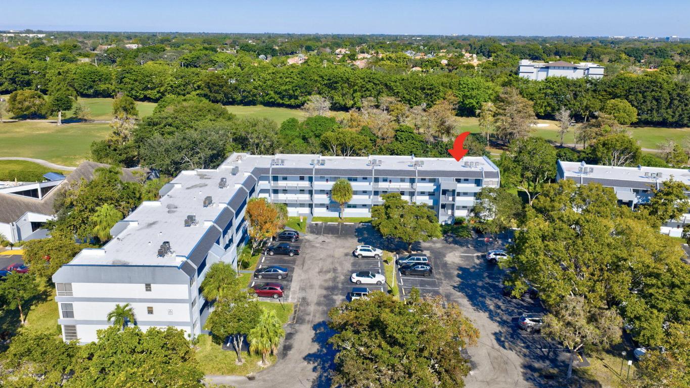 SANDS POINT CONDOMINIUM I - Residential