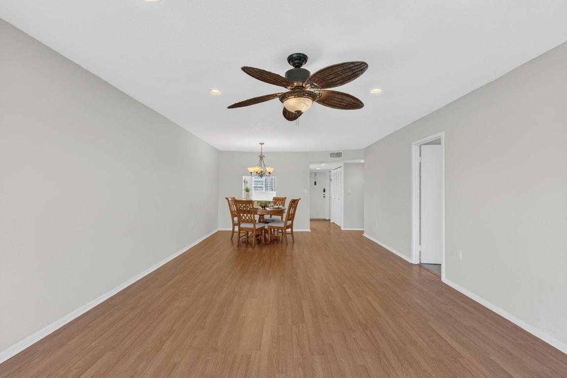 SANDS POINT CONDOMINIUM I - Residential