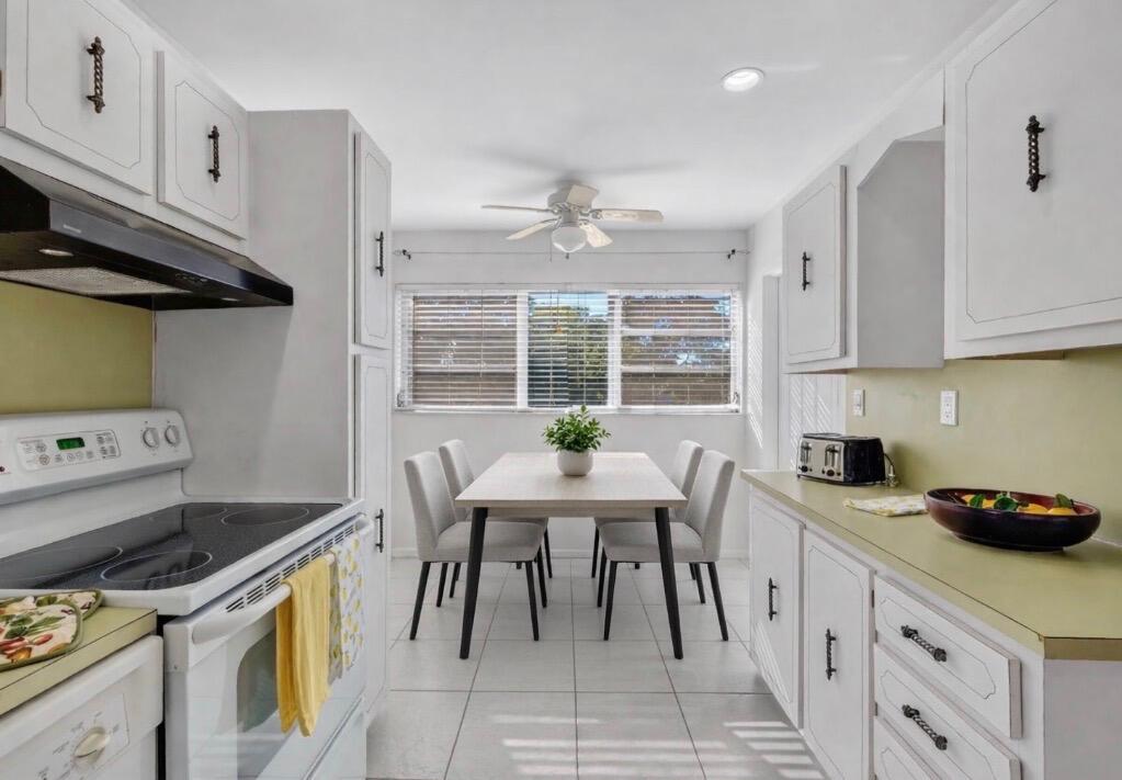 SANDS POINT CONDOMINIUM I - Residential