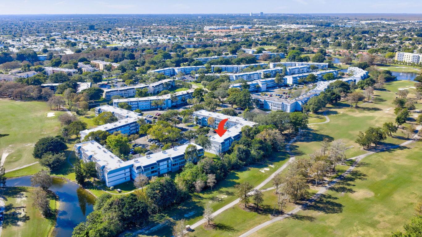 SANDS POINT CONDOMINIUM I - Residential