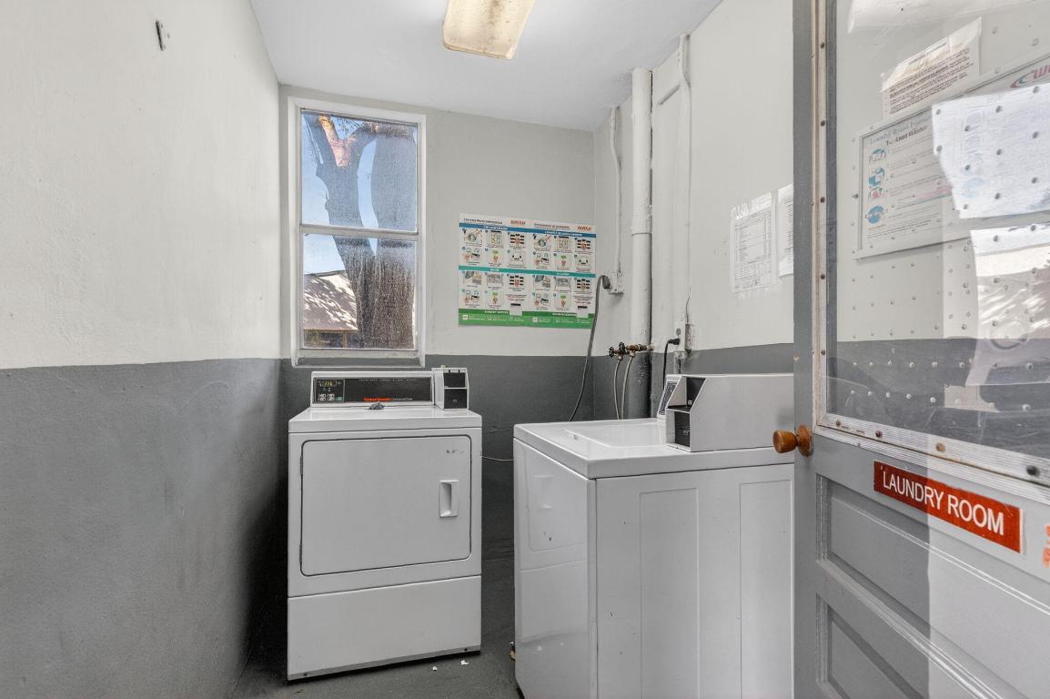 SANDS POINT CONDOMINIUM I - Residential