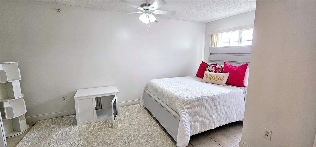 Evergreen Lakes Condo - Residential