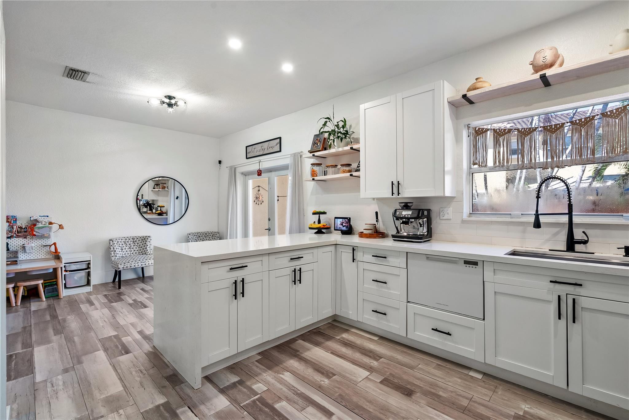 Santorini - Residential