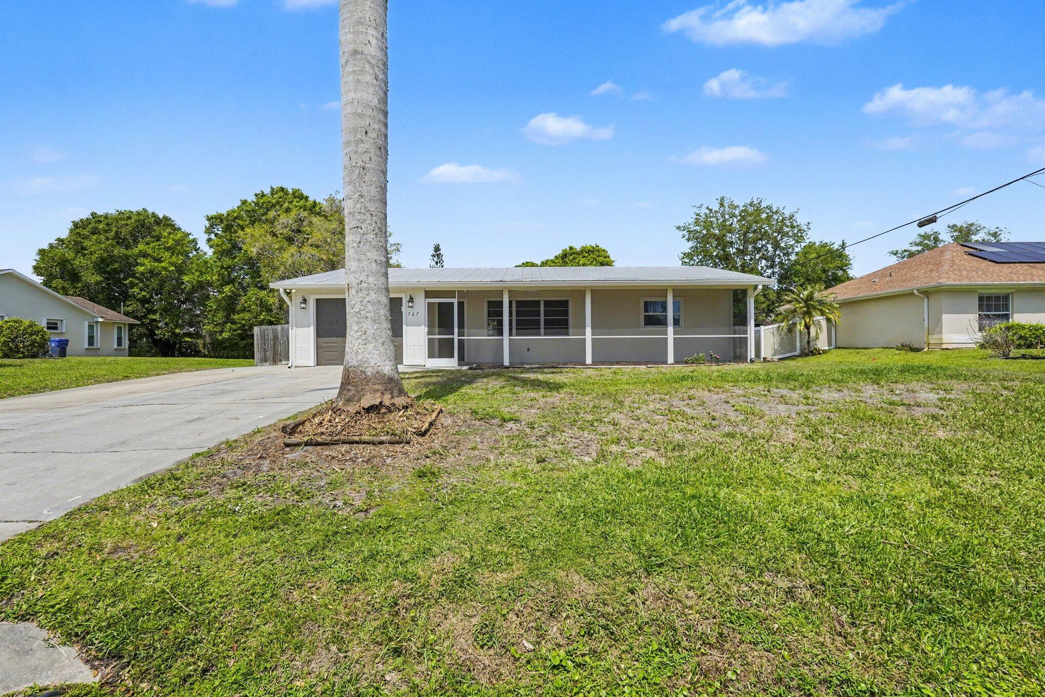 SEBASTIAN HIGHLANDS UNIT 10 - Residential