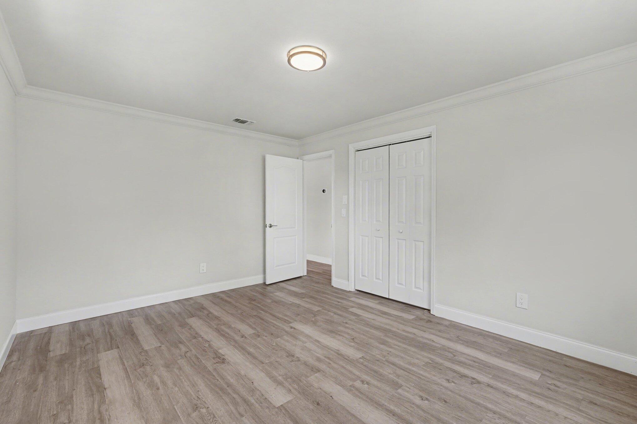 SEBASTIAN HIGHLANDS UNIT 10 - Residential