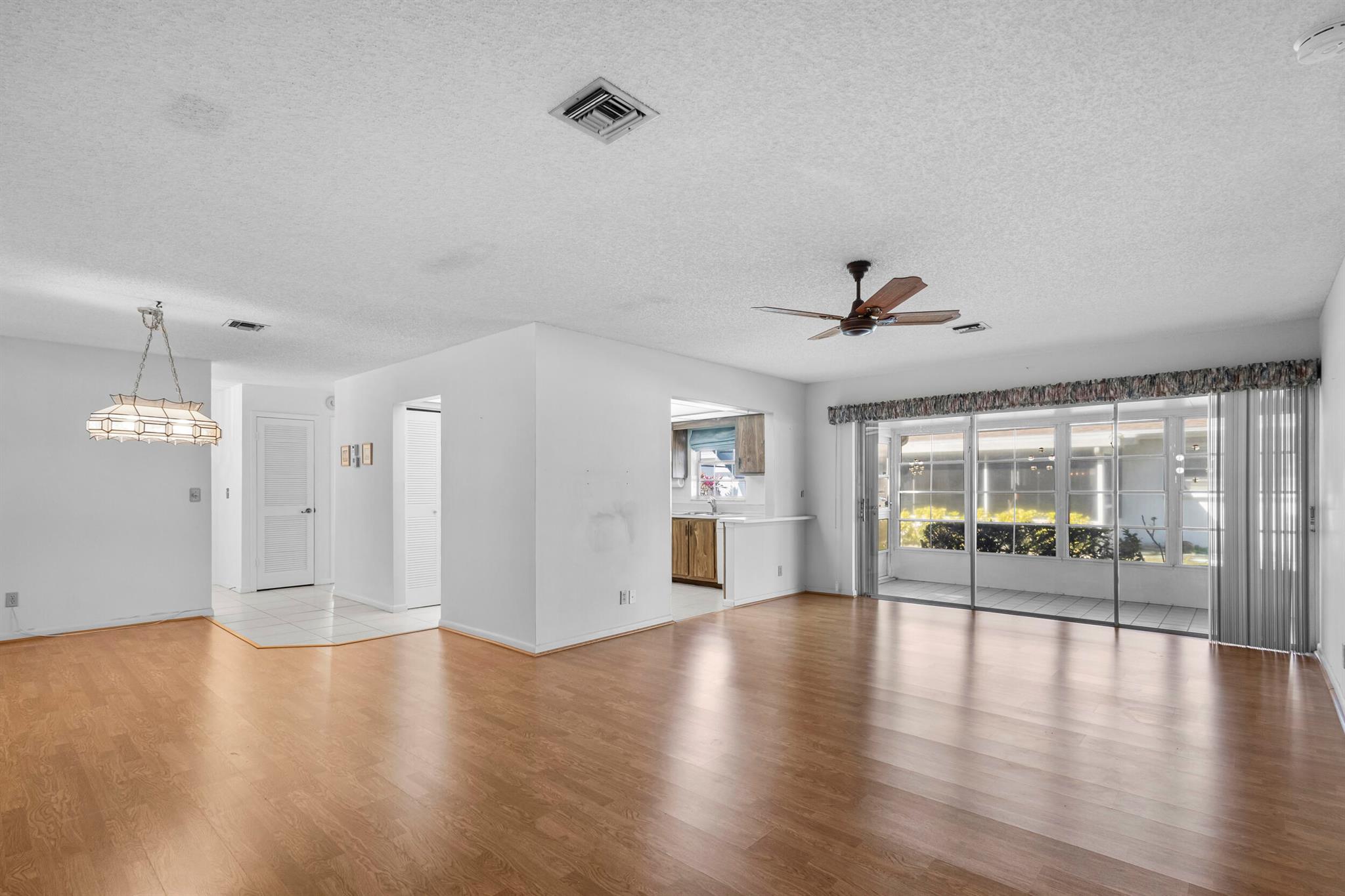 HIGH POINT OF FORT PIERCE CONDOMINIUM SECTION 2 - Residential
