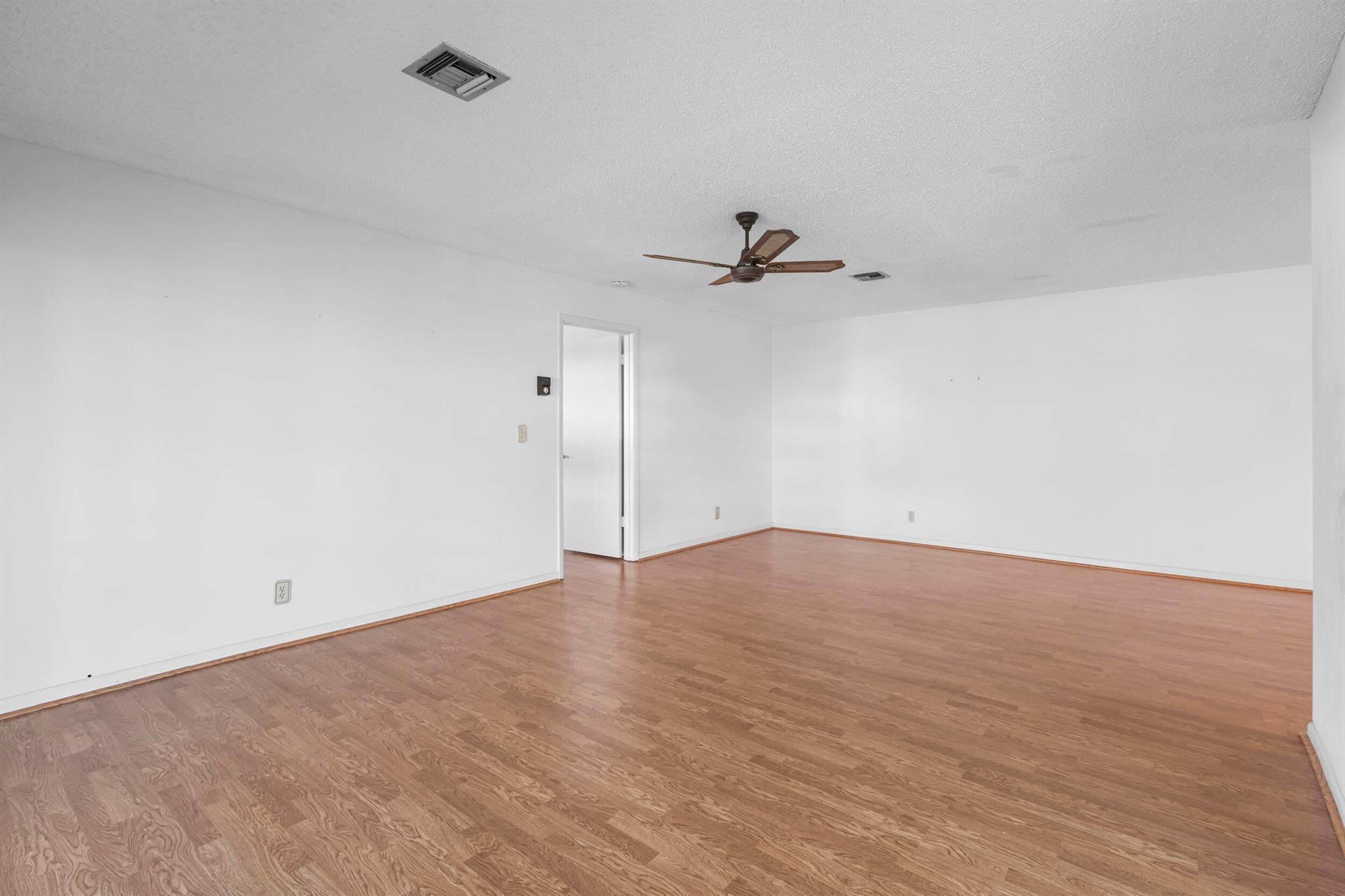 HIGH POINT OF FORT PIERCE CONDOMINIUM SECTION 2 - Residential