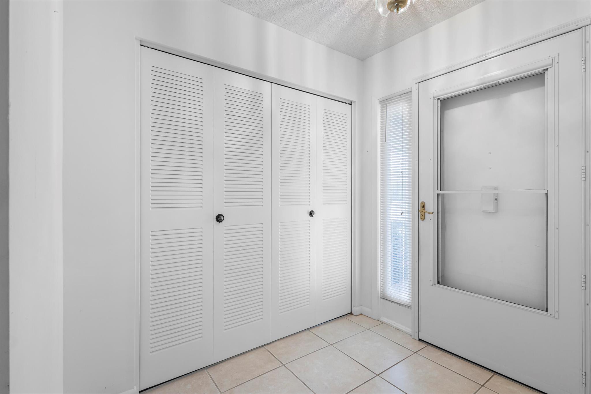 HIGH POINT OF FORT PIERCE CONDOMINIUM SECTION 2 - Residential