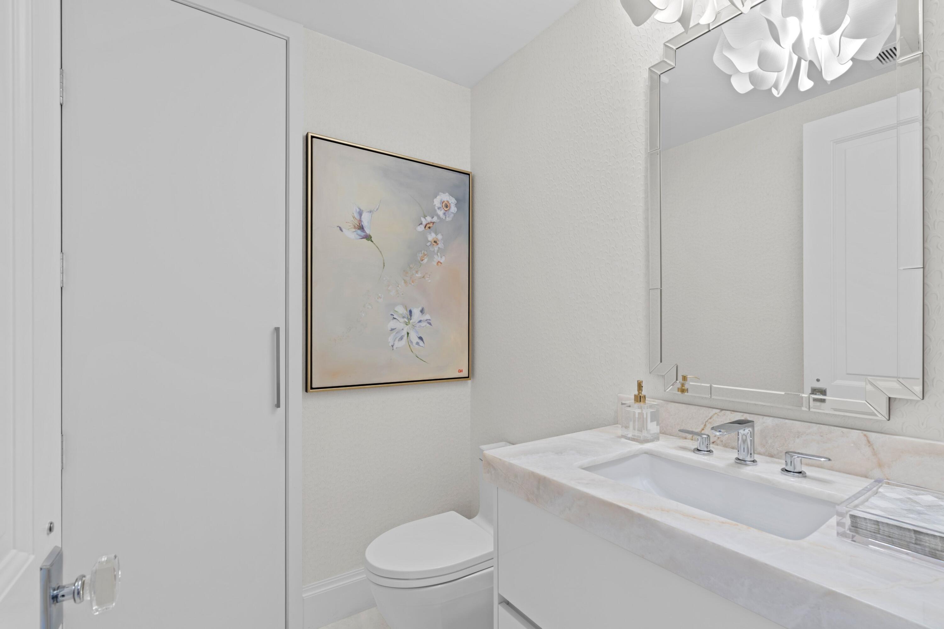 ESPLANADE GRANDE CONDO - Residential