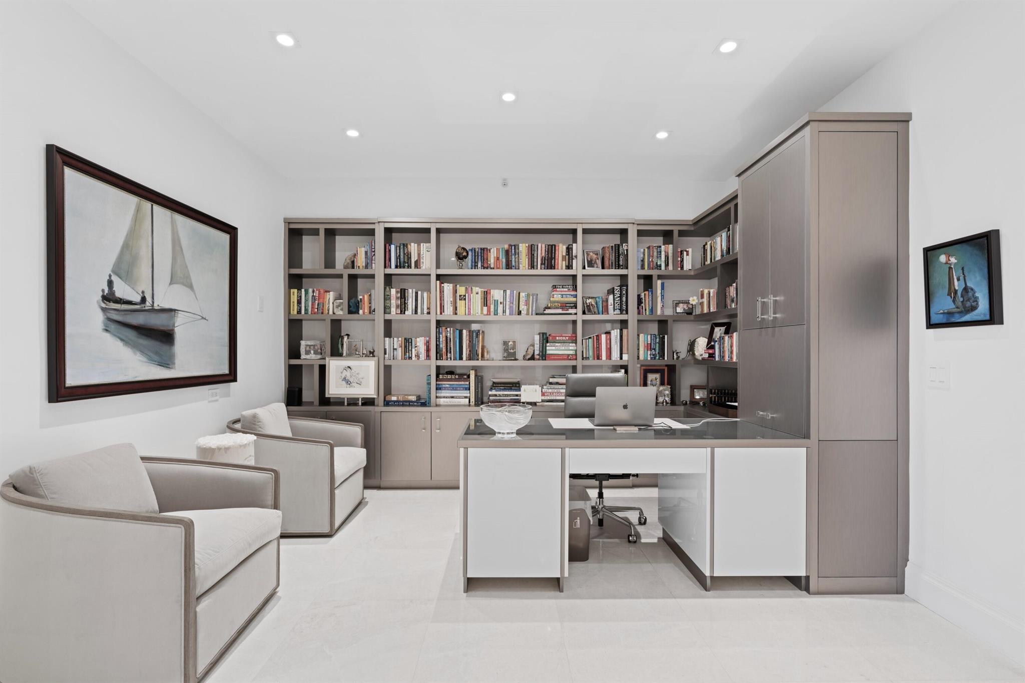 ESPLANADE GRANDE CONDO - Residential