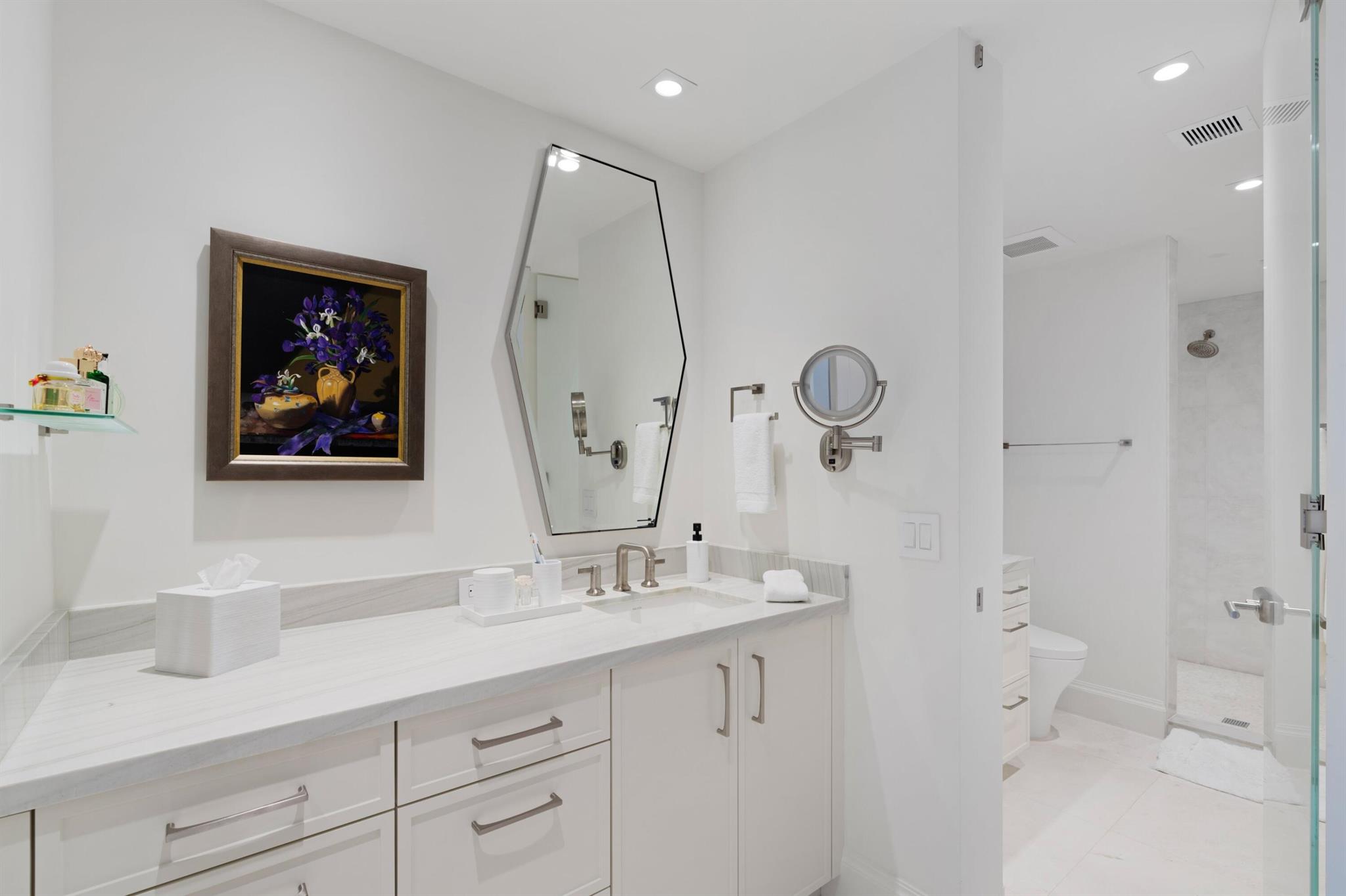 ESPLANADE GRANDE CONDO - Residential