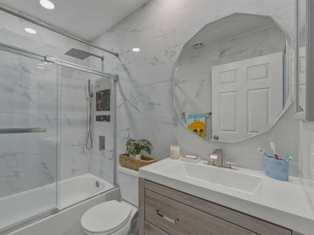 Photo of 5928 Ithaca Circle W, Lake Worth, FL 33463 (MLS # R11114941)