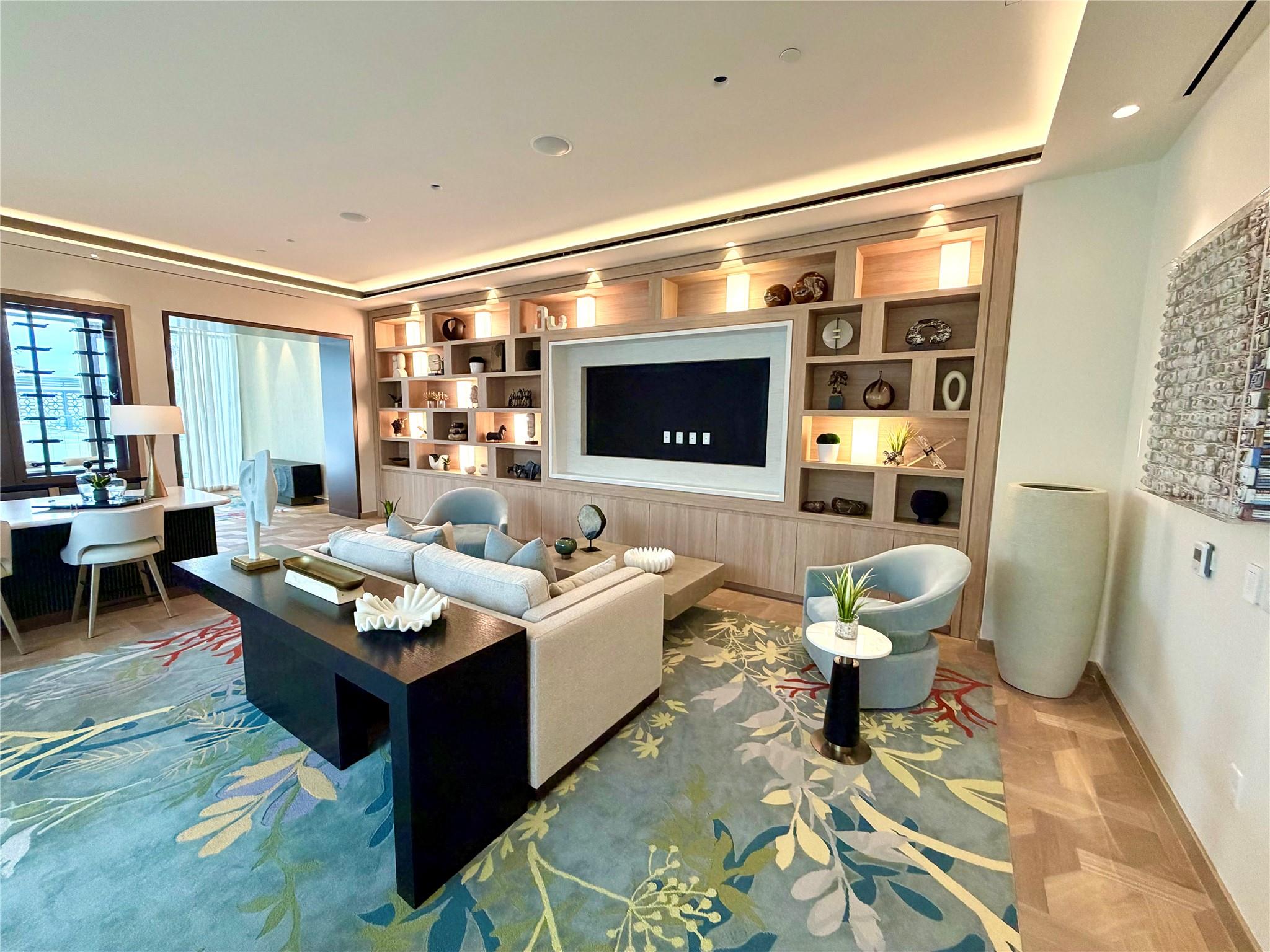 SELENE OCEANFRONT RESIDEN - Residential