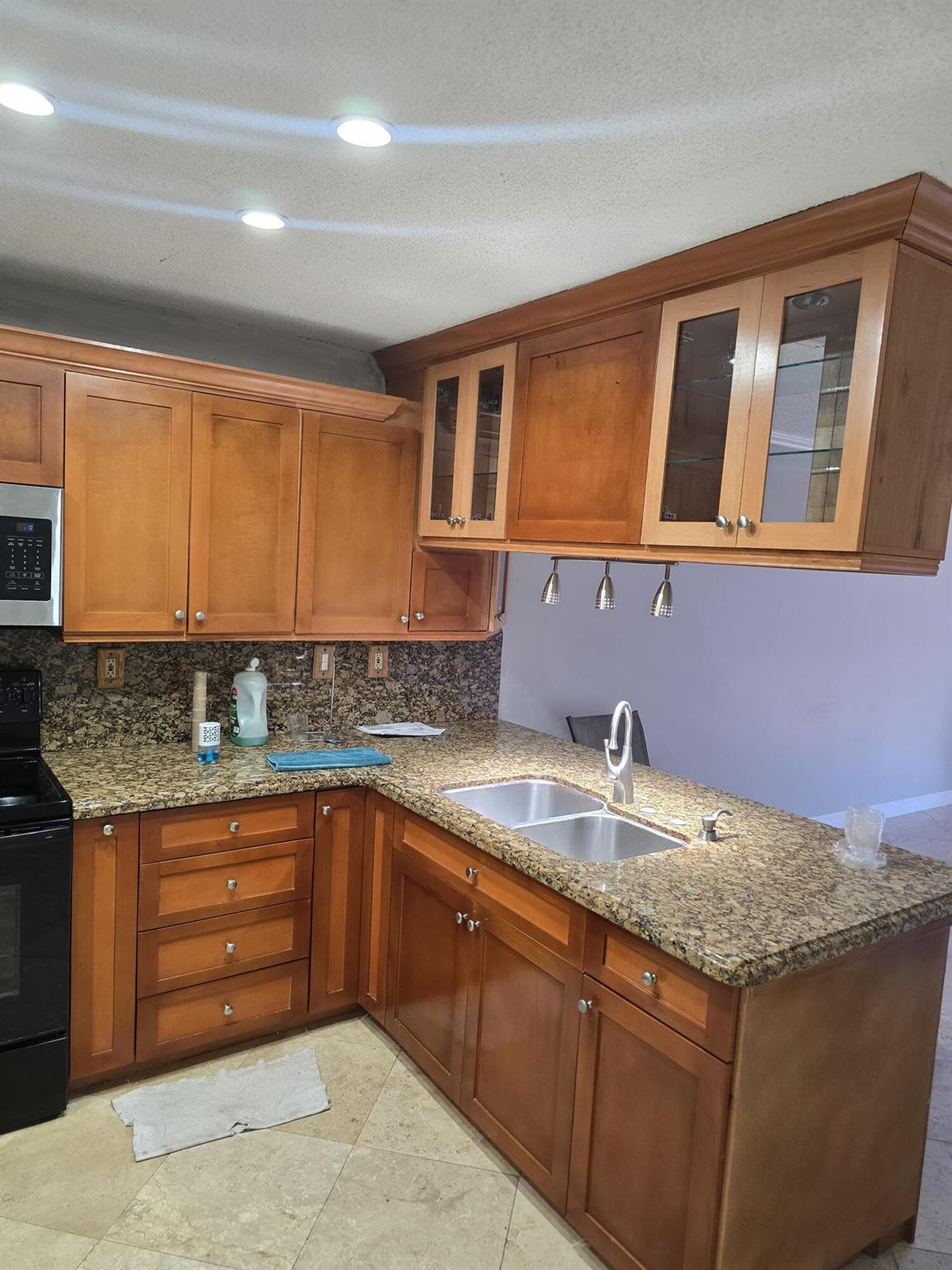 MIMI SUB - Residential Lease