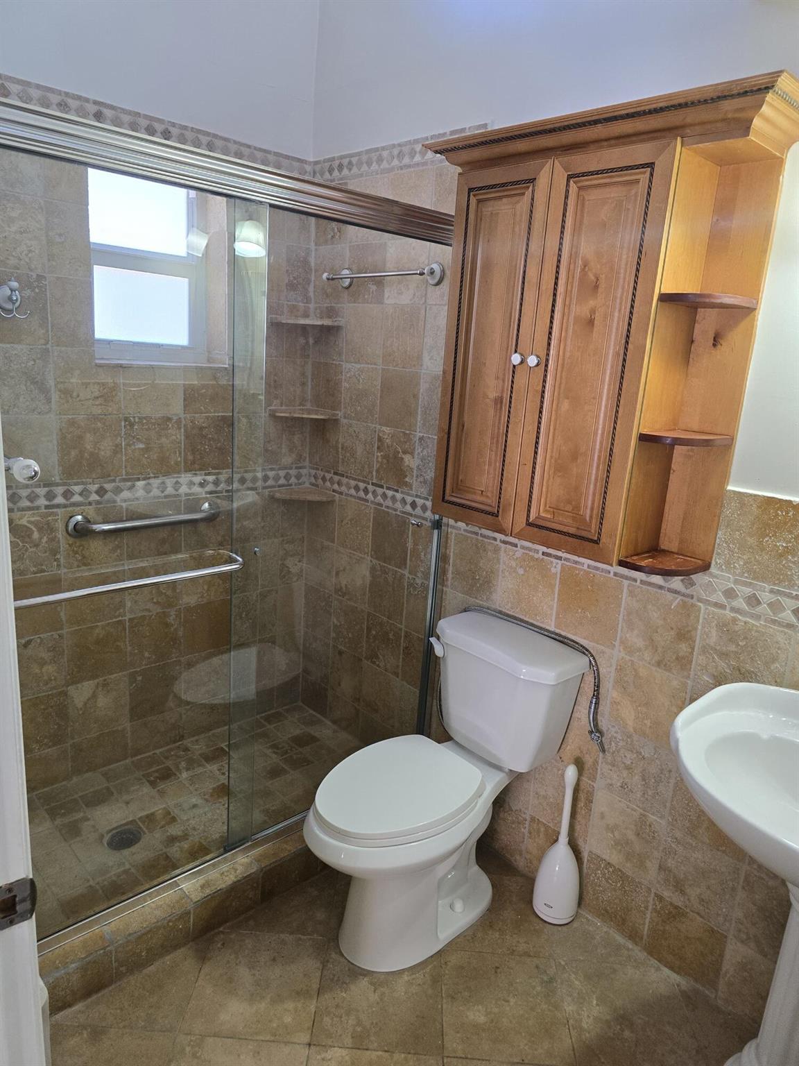 MIMI SUB - Residential Lease