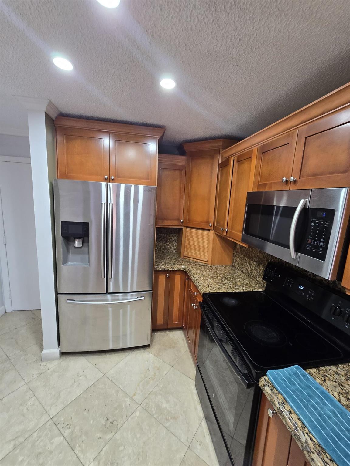 MIMI SUB - Residential Lease