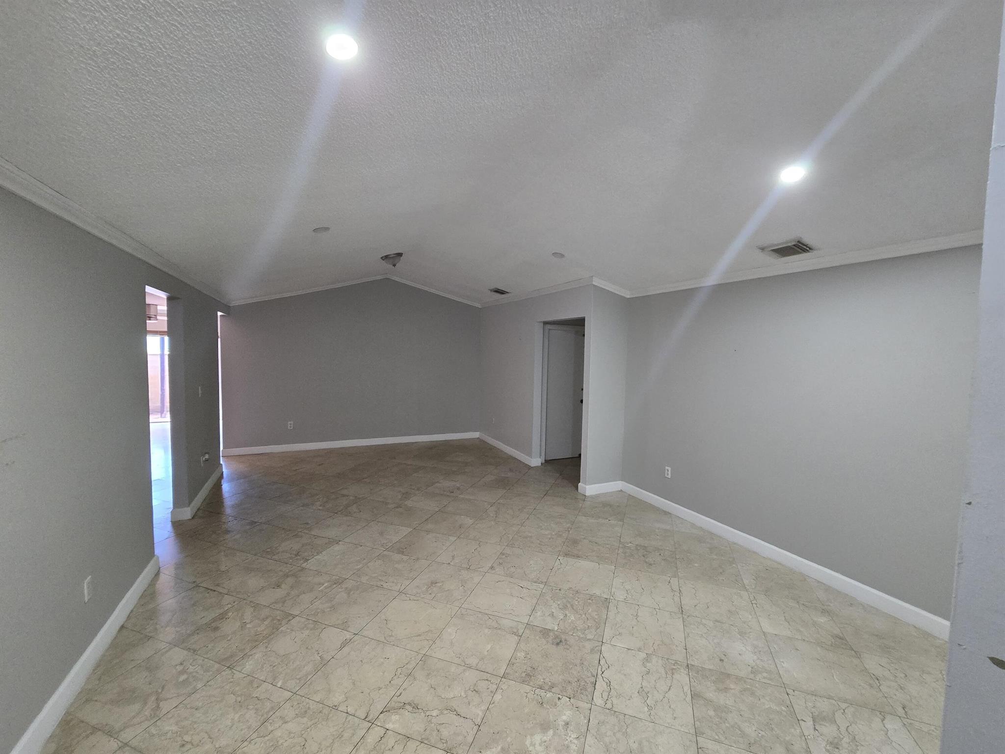 MIMI SUB - Residential Lease