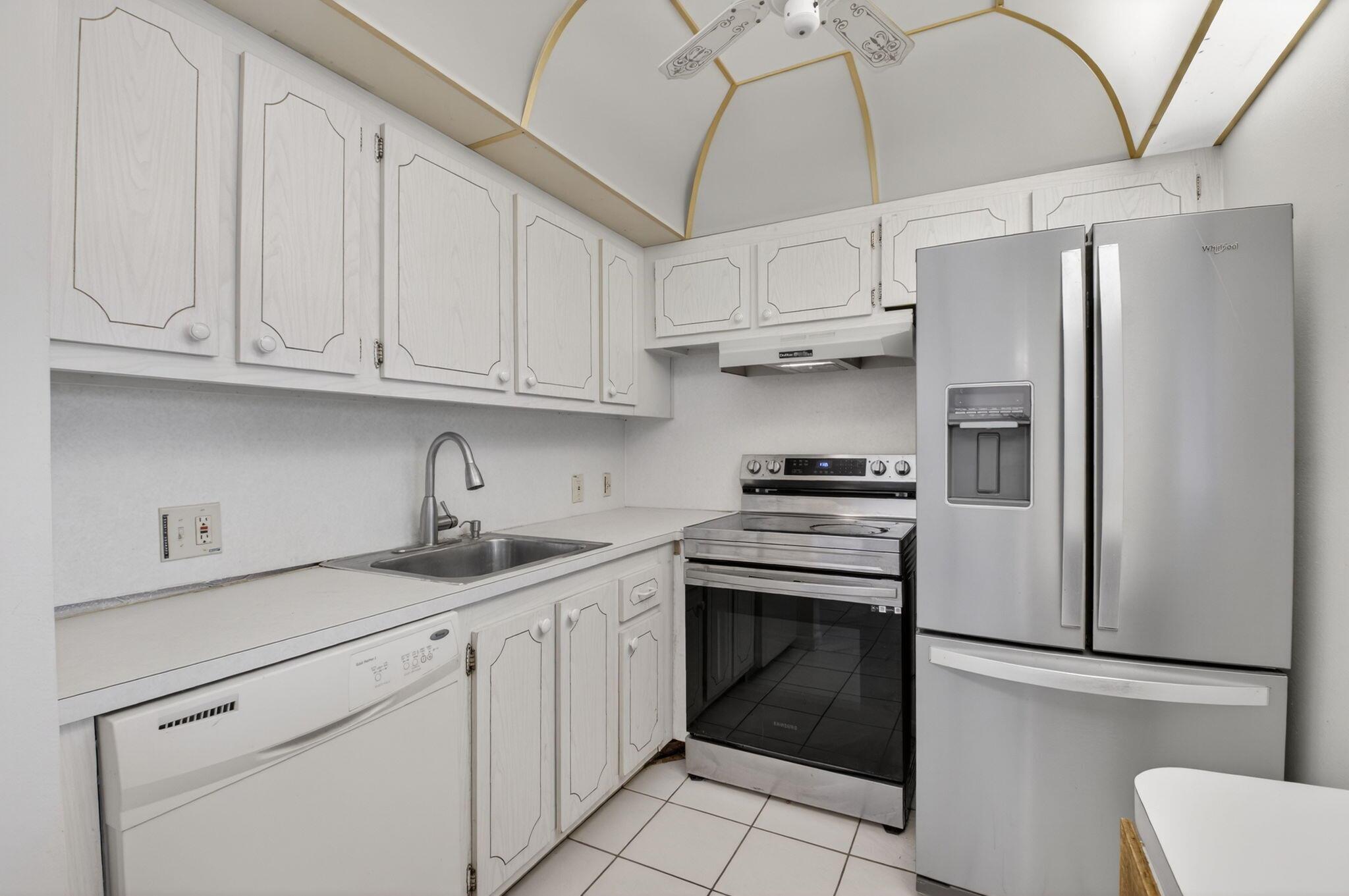 PRESTON AT CENTURY VILLAG - Residential