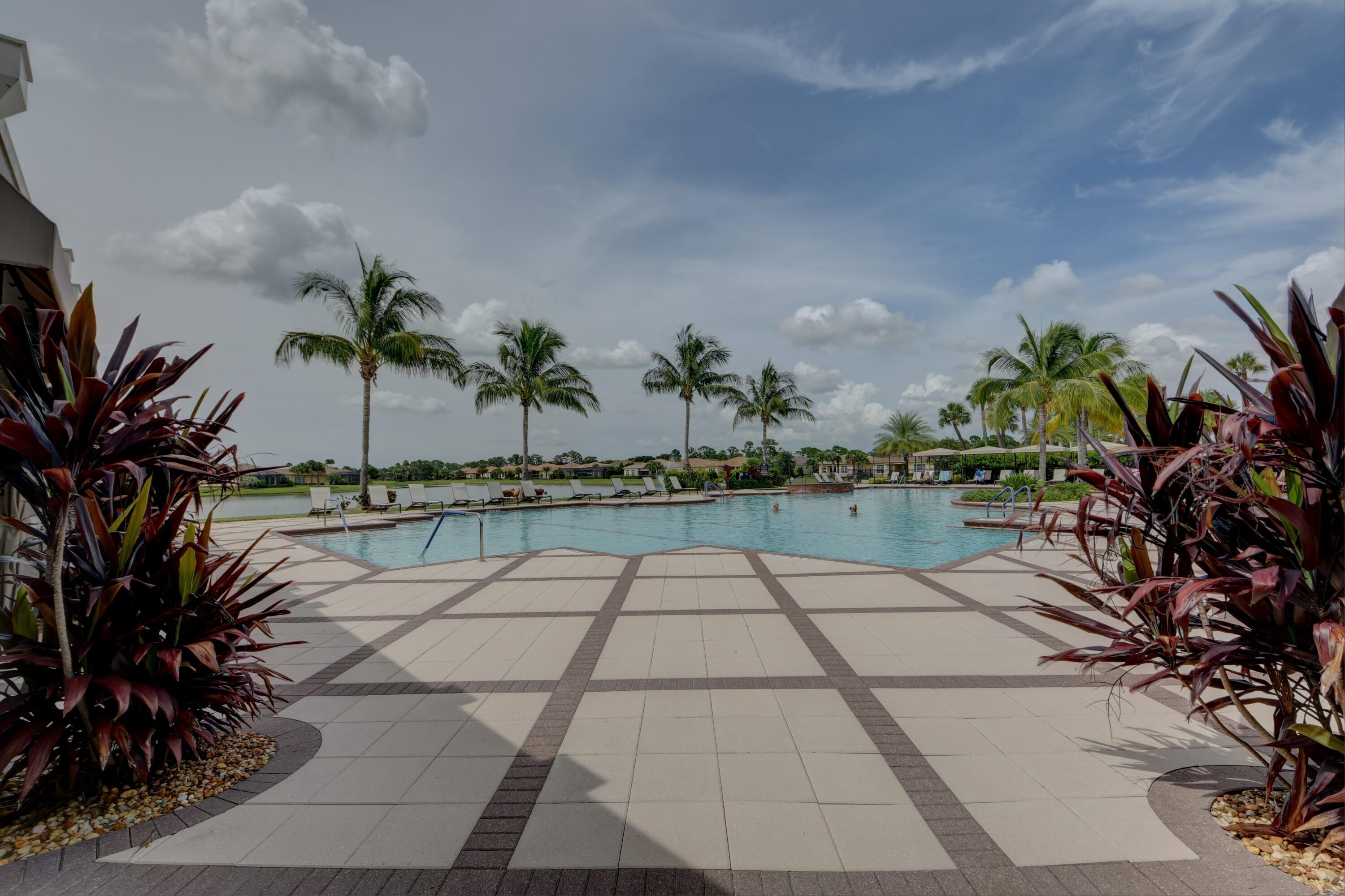 VERANO SOUTH PUD 1 - POD D - PLAT NO. 4 - REPLAT N - Residential