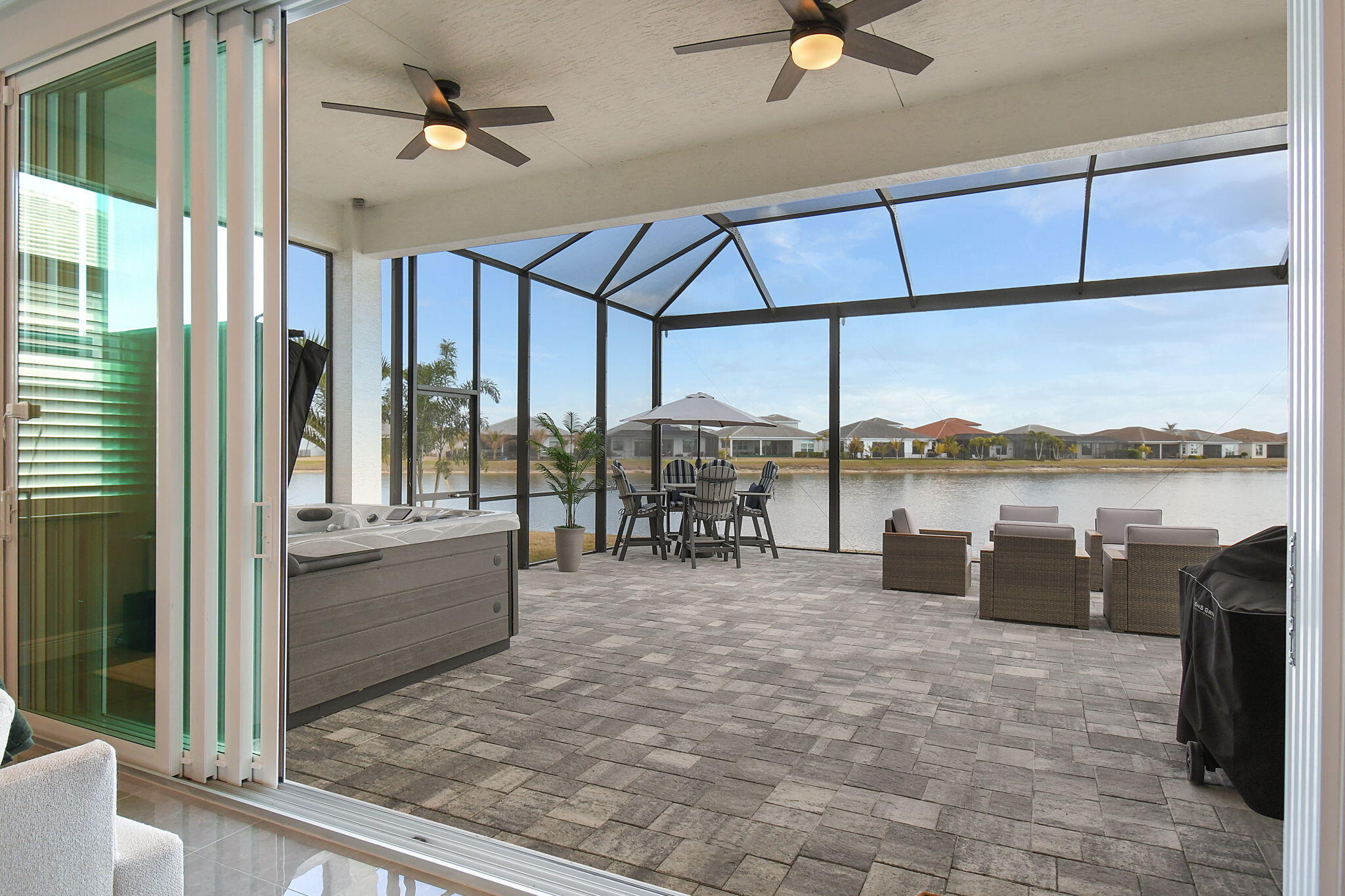 VERANO SOUTH PUD 1 - POD D - PLAT NO. 4 - REPLAT N - Residential