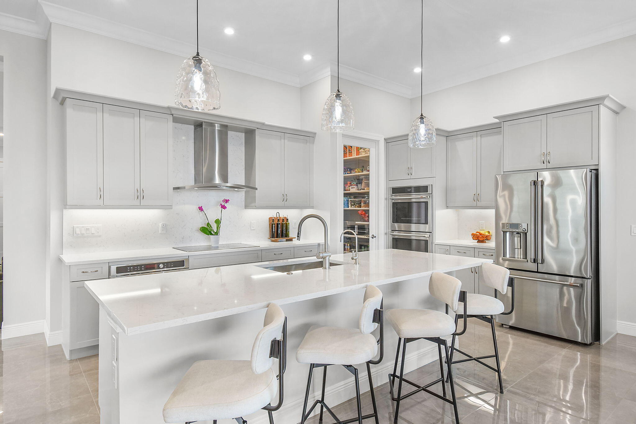 8515 SW Cantante Way