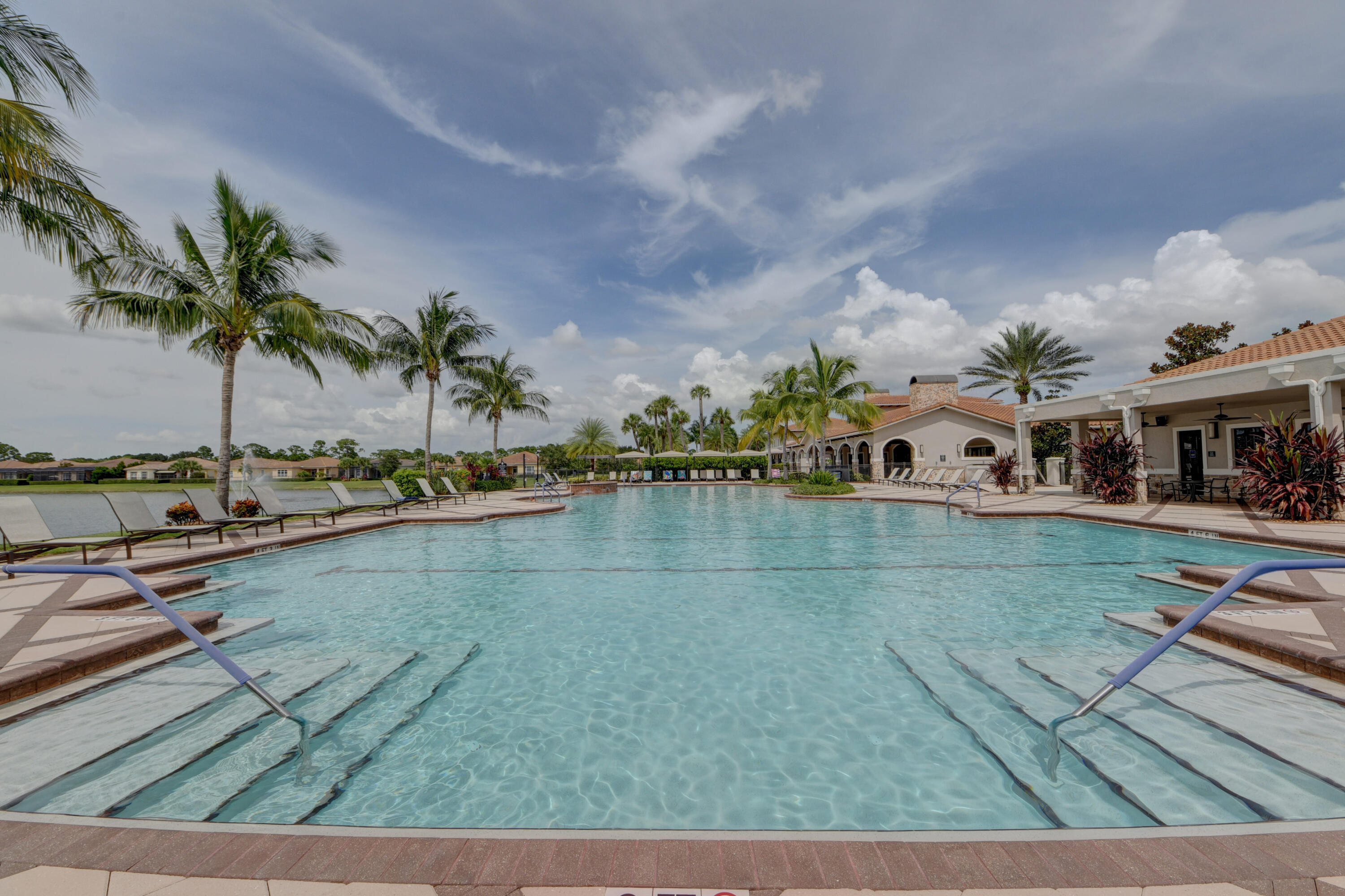 VERANO SOUTH PUD 1 - POD D - PLAT NO. 4 - REPLAT N - Residential