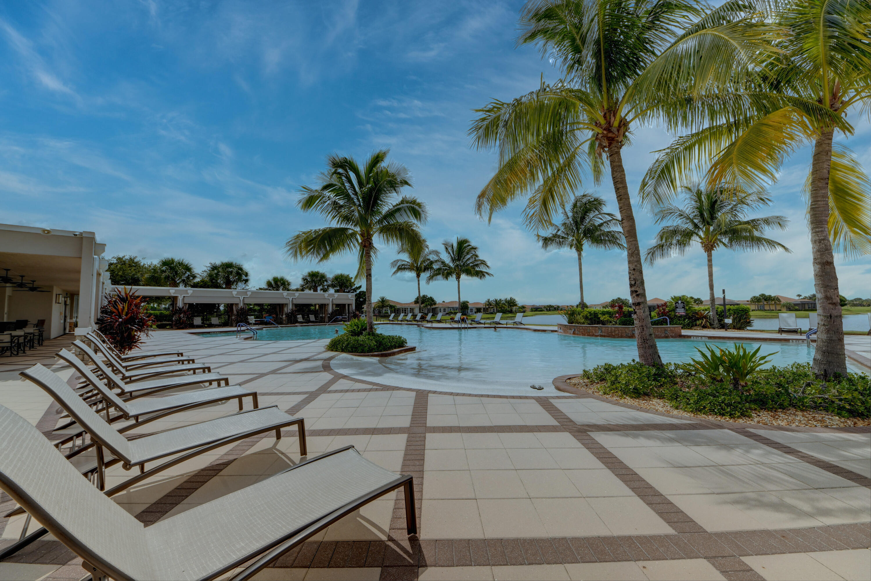 VERANO SOUTH PUD 1 - POD D - PLAT NO. 4 - REPLAT N - Residential