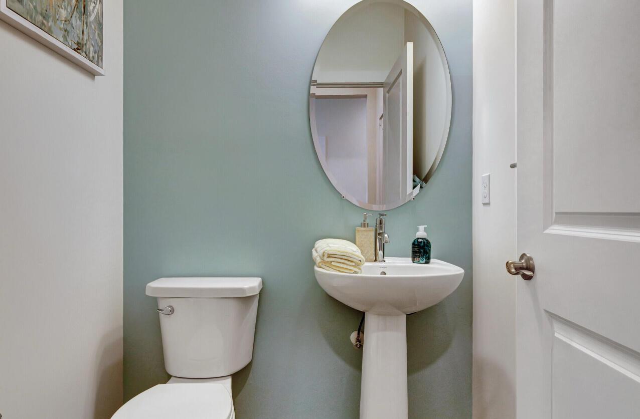 RIVER PLACE ON THE ST LUC - Residential Lease