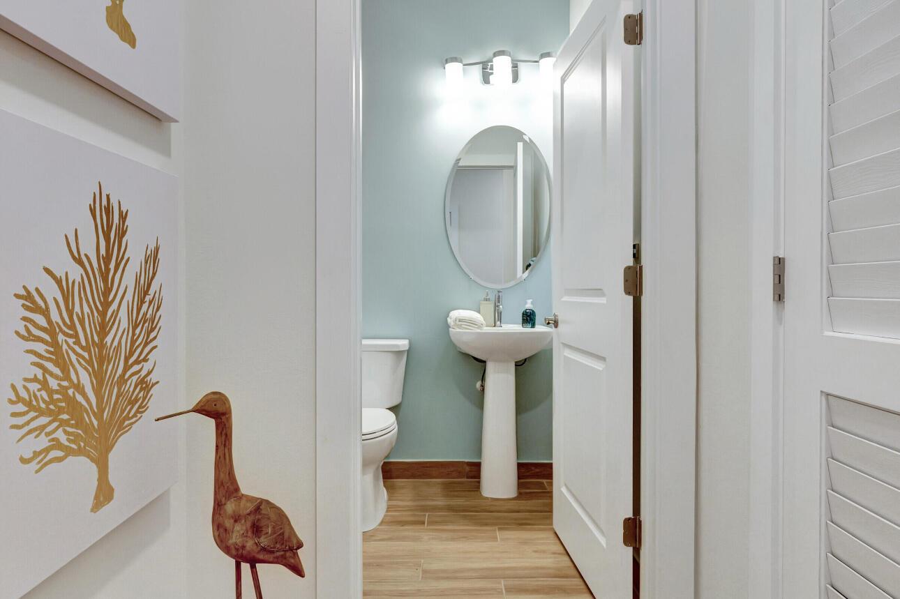 RIVER PLACE ON THE ST LUC - Residential Lease