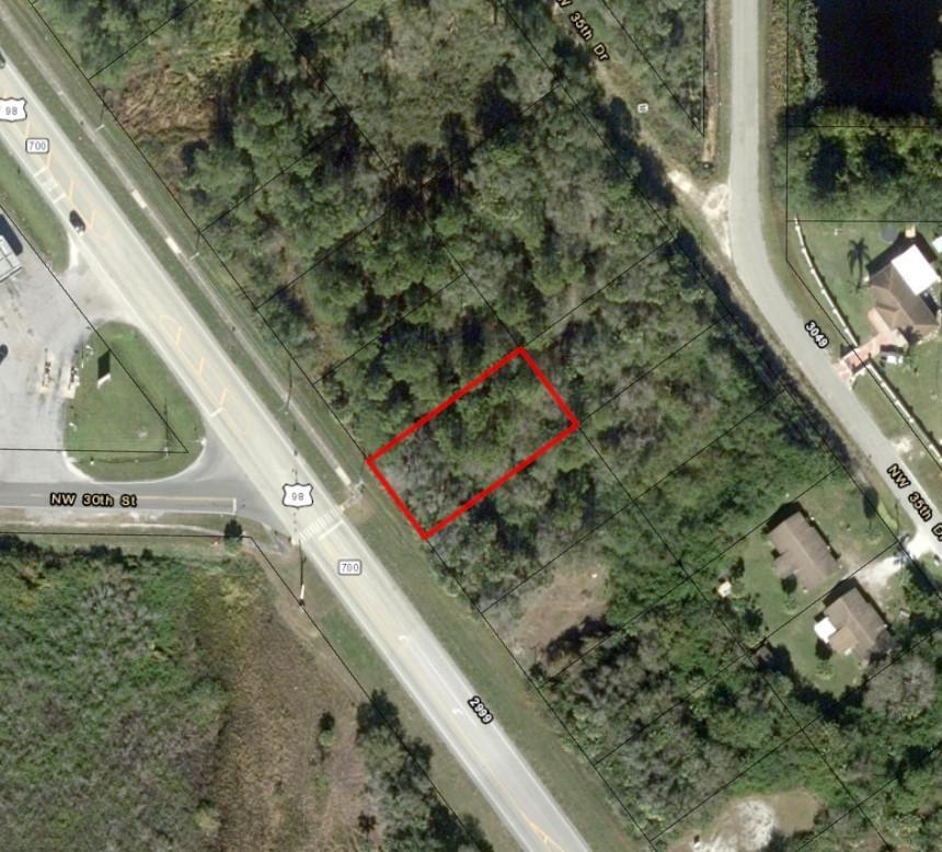Located directly on HWY 98, zoned commercial, multifamily and single family.
Owner Financing Available