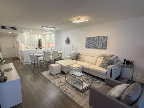 5500 NW 2nd Avenue Unit Three, Boca Raton, FL MLS: R11073219