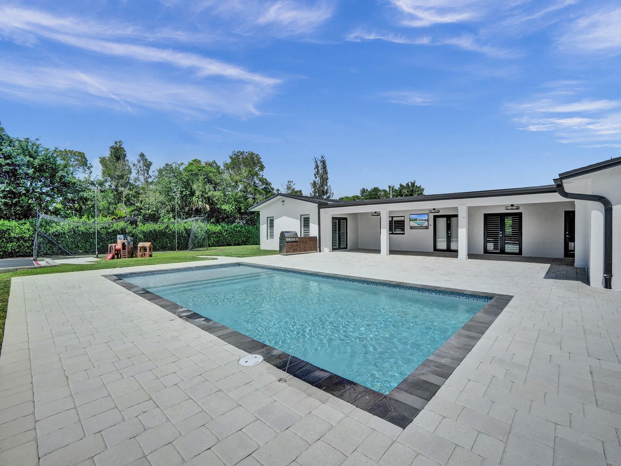 Everglade Sugar & Land Co - Residential