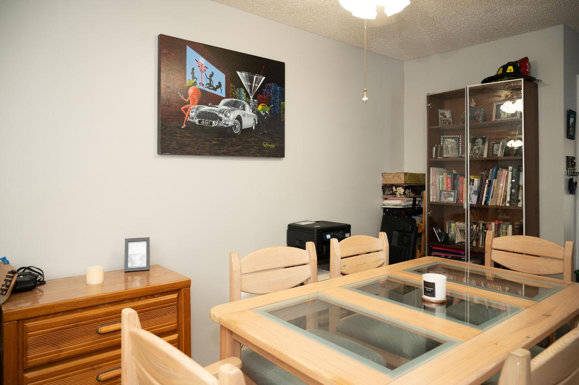 GARDENWAY CONDO - Residential