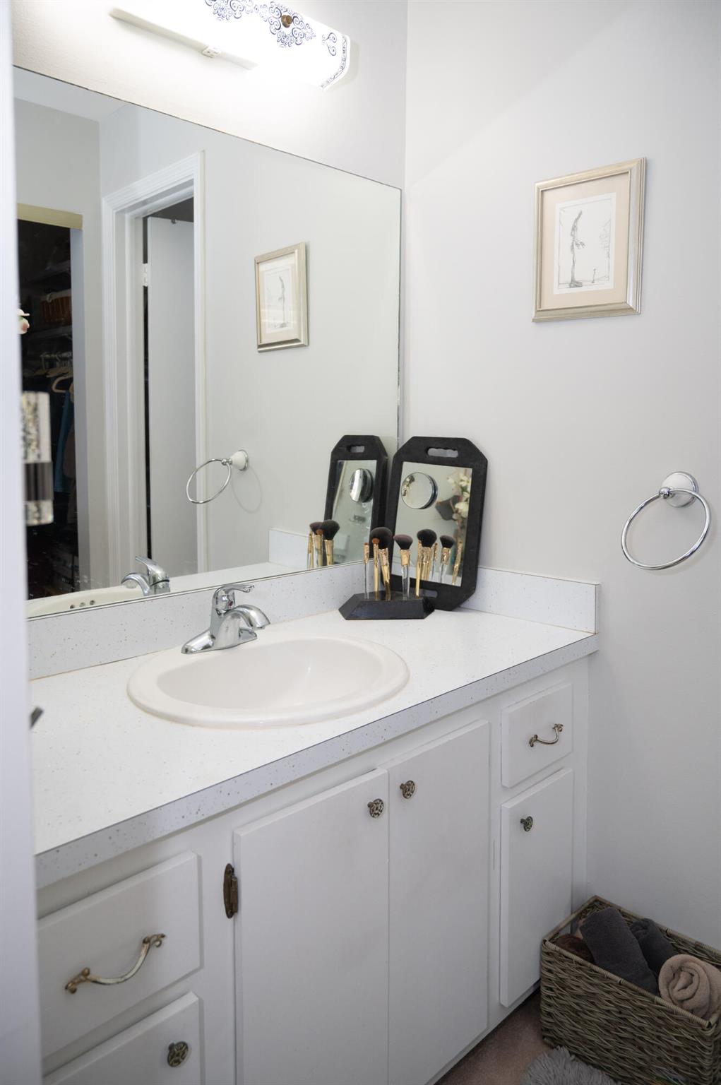 GARDENWAY CONDO - Residential