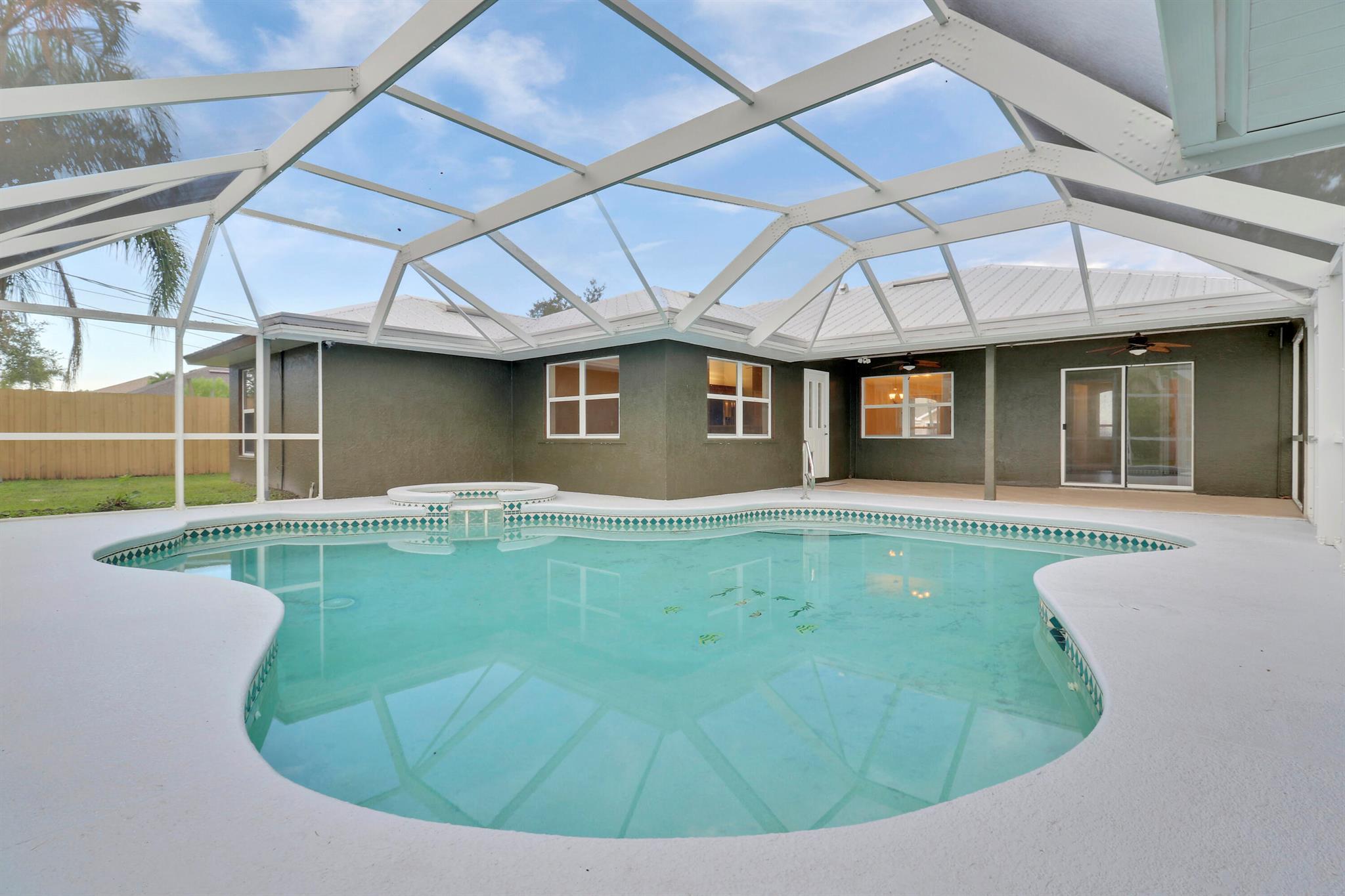 PORT ST LUCIE SECTION 48 - Residential