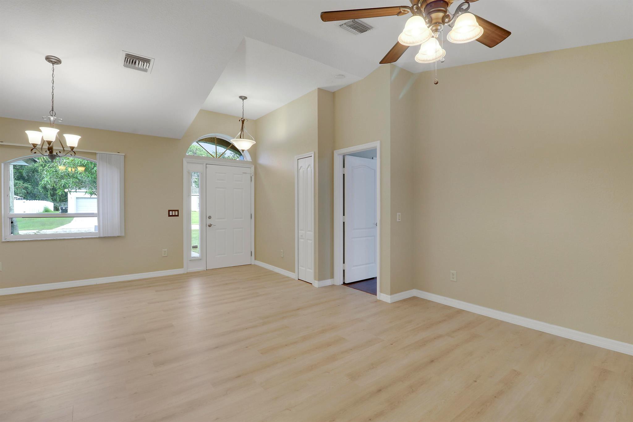 PORT ST LUCIE SECTION 48 - Residential