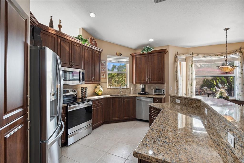 Brookside North 154-39 B - Residential