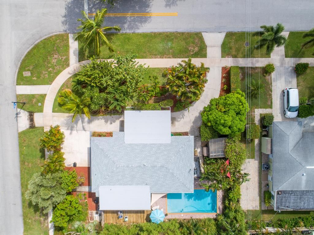 Photo of 549 Fairwind Drive, North Palm Beach, FL 33408 (MLS # R10738630)