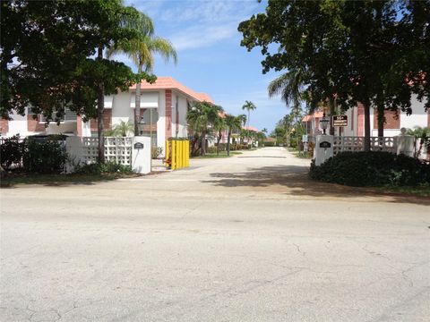 3550 NW 8th Ave 609 Pompano Beach FL 33064