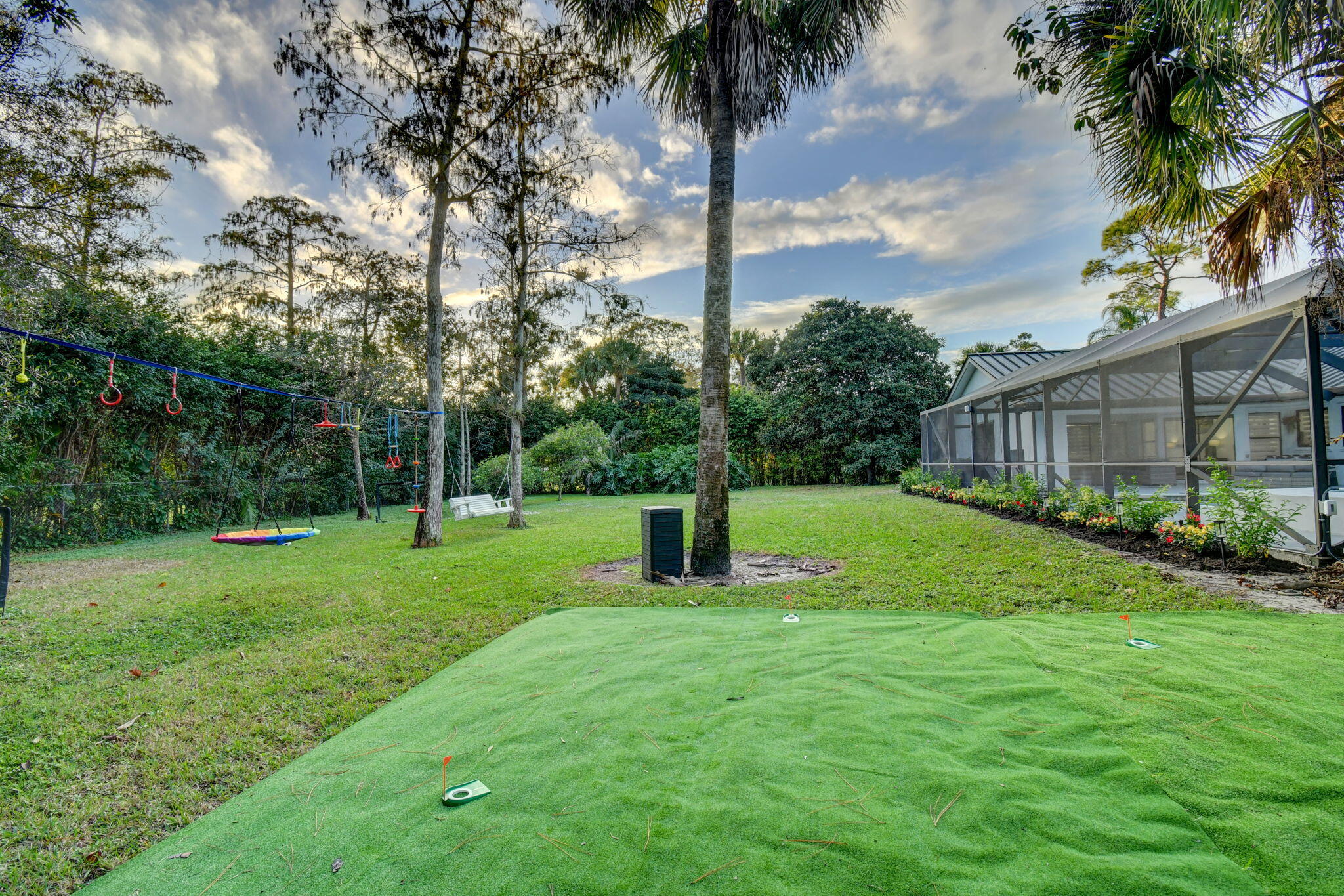 PINEWOOD OF WELLINGTON - Residential