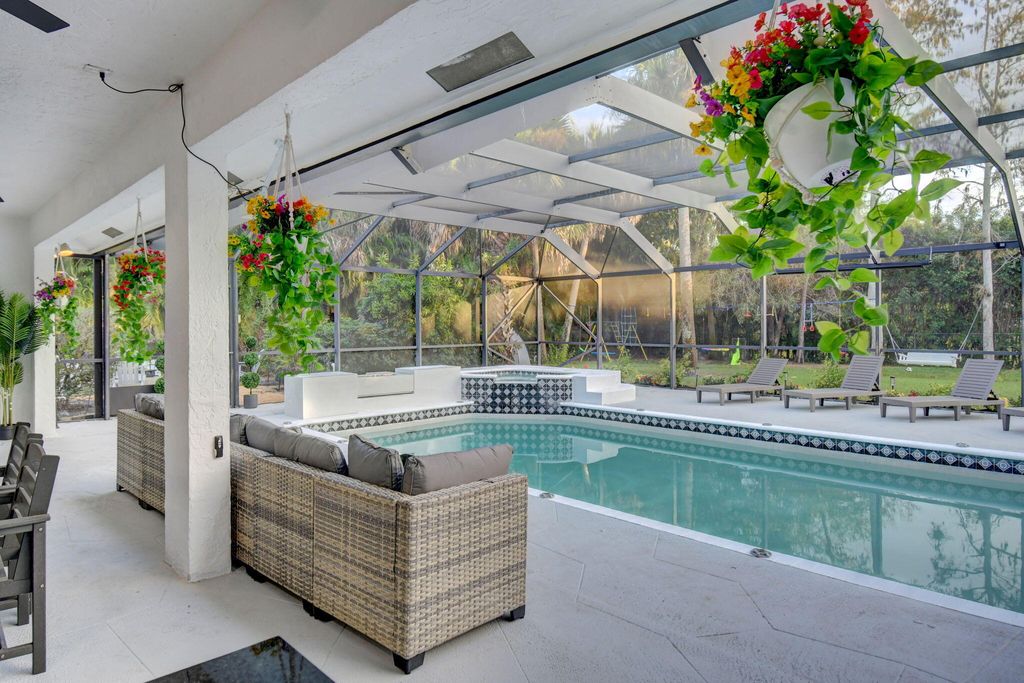 Photo of 13302 Doubletree Circle, Wellington, FL 33414 (MLS # R11162721)