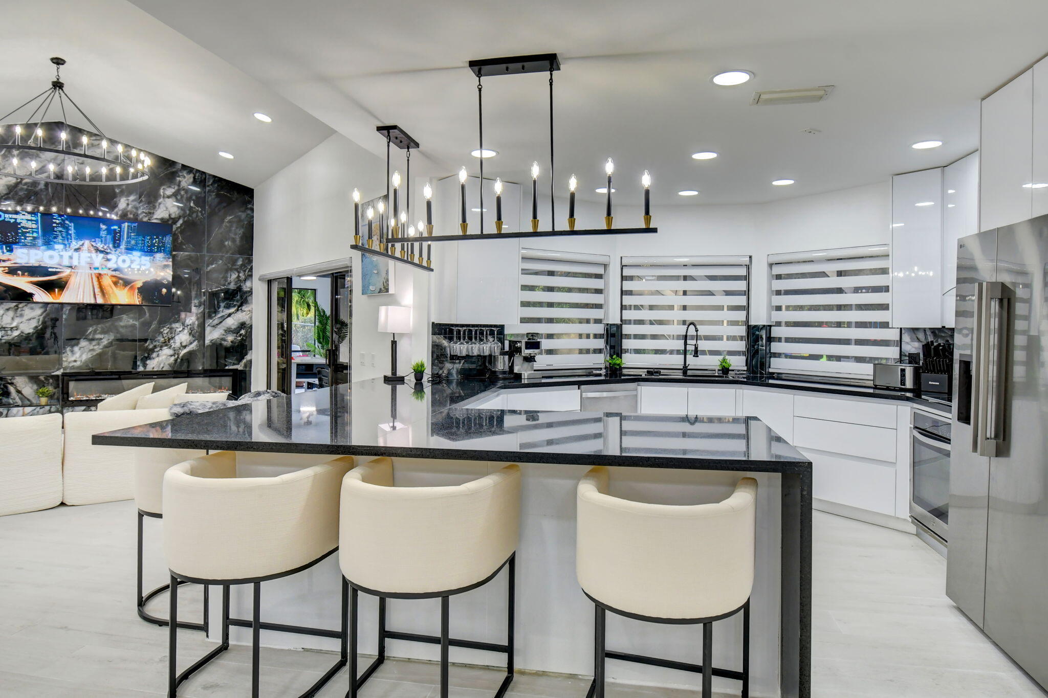 PINEWOOD OF WELLINGTON - Residential