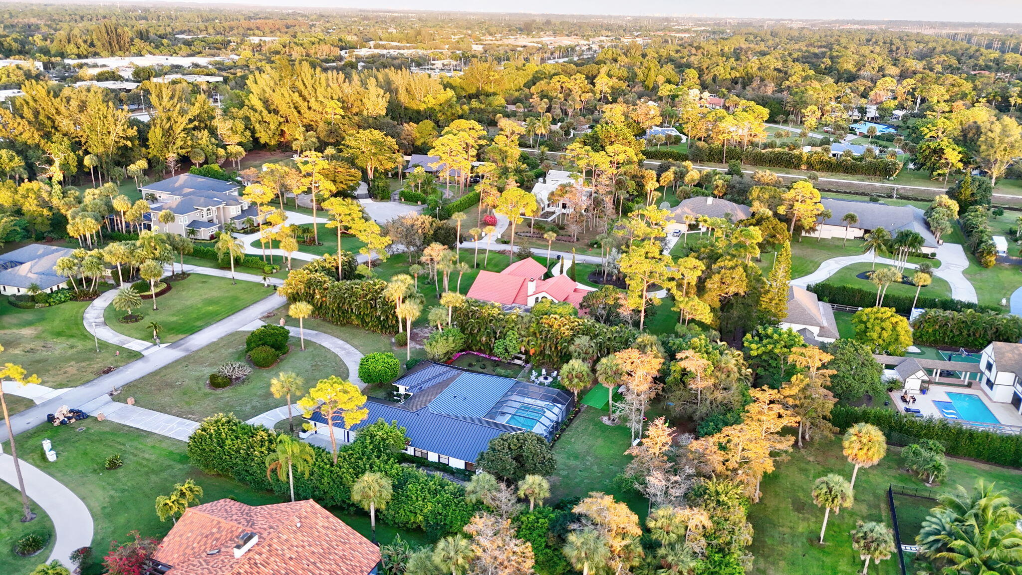 PINEWOOD OF WELLINGTON - Residential