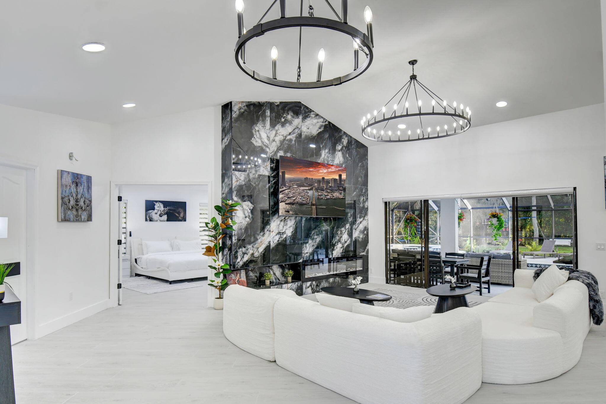 PINEWOOD OF WELLINGTON - Residential