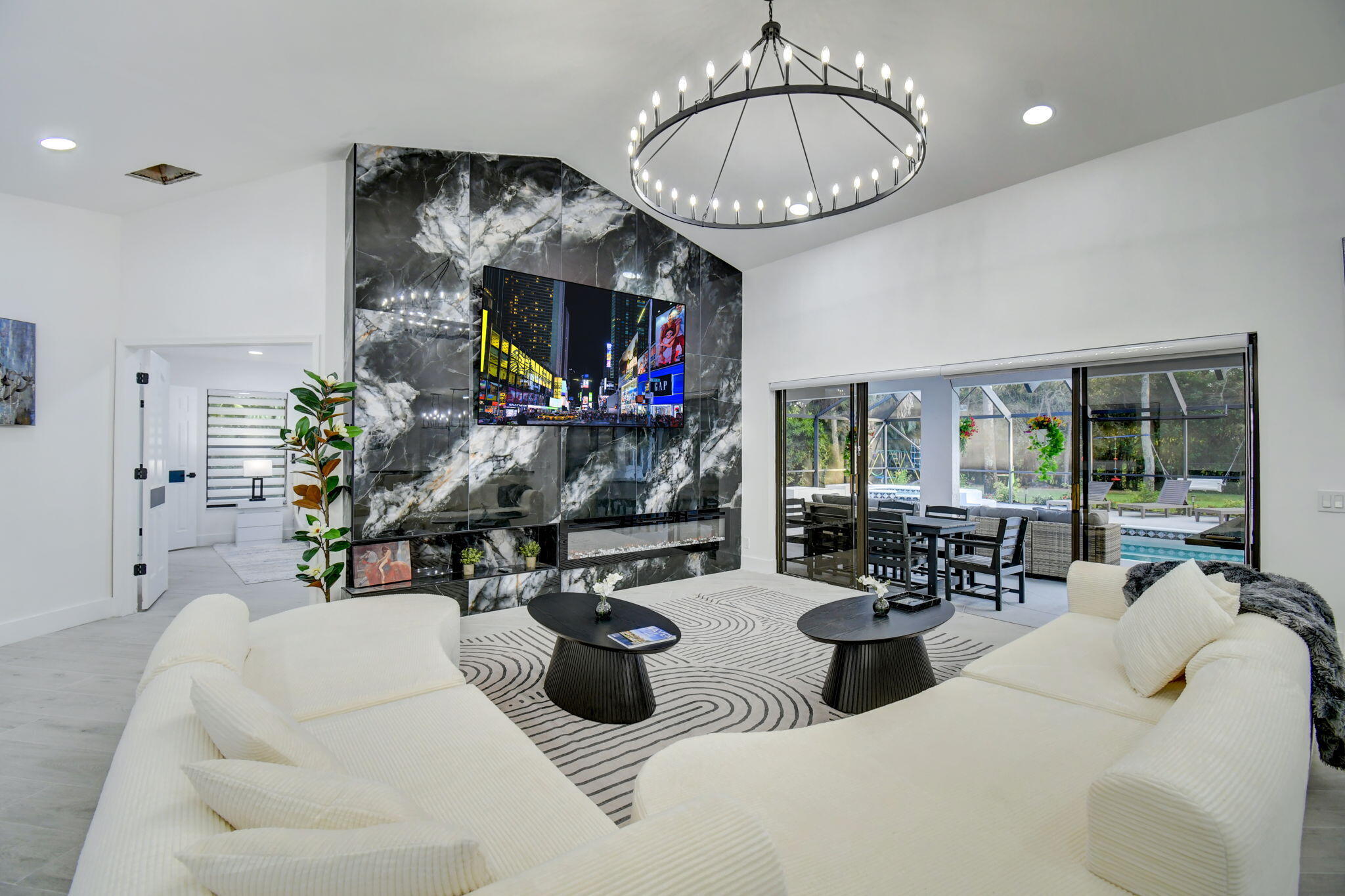 PINEWOOD OF WELLINGTON - Residential