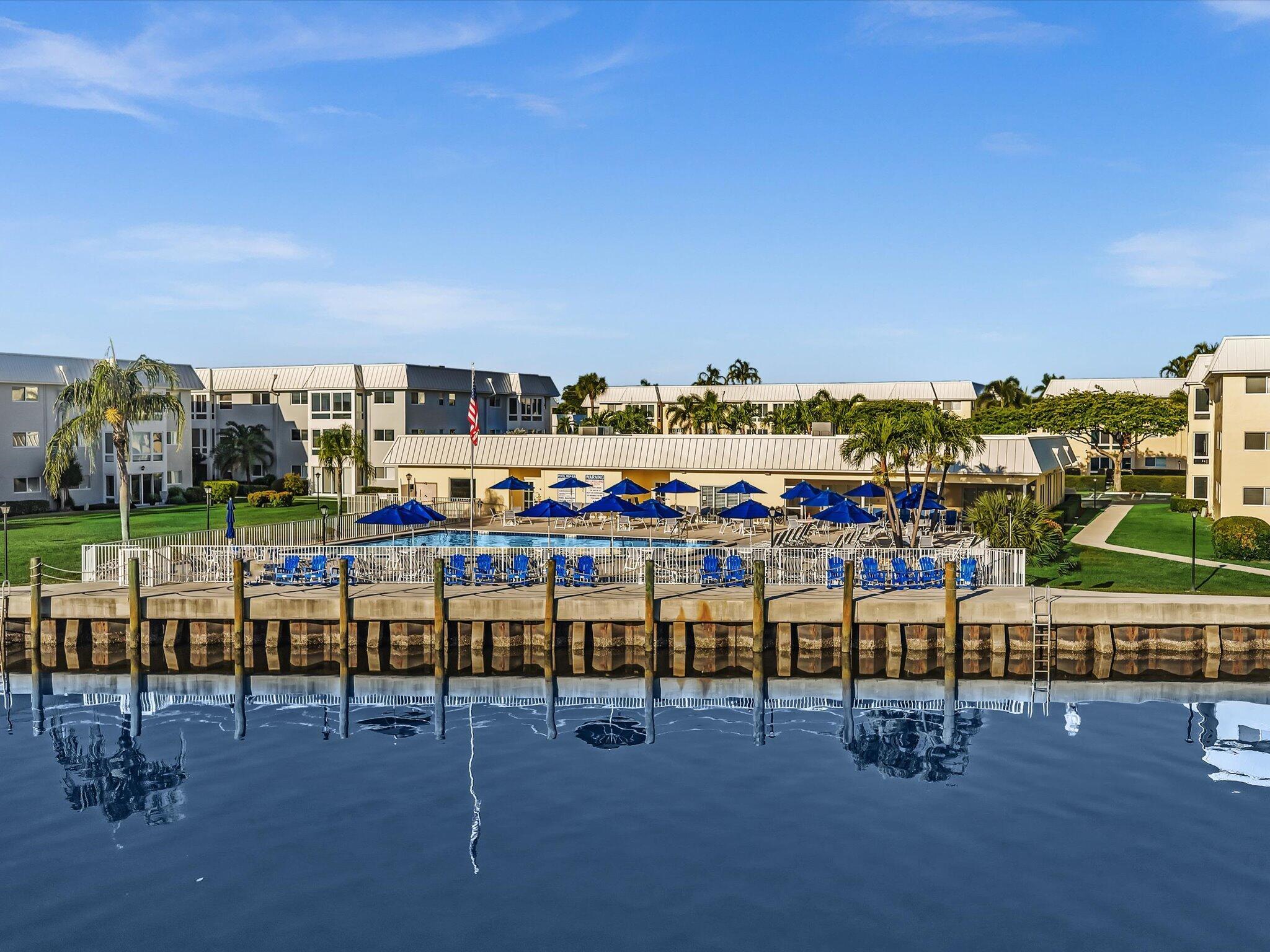 COLONIAL CLUB CONDO SEC 1 - Residential