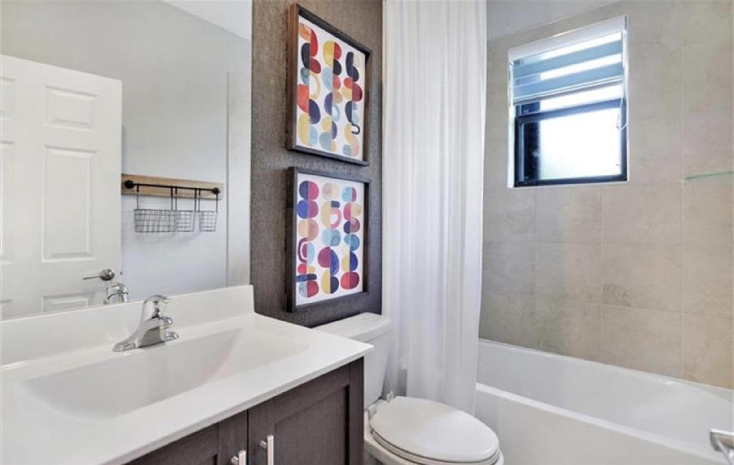 RESERVE AT EDGEWOOD - Residential Lease