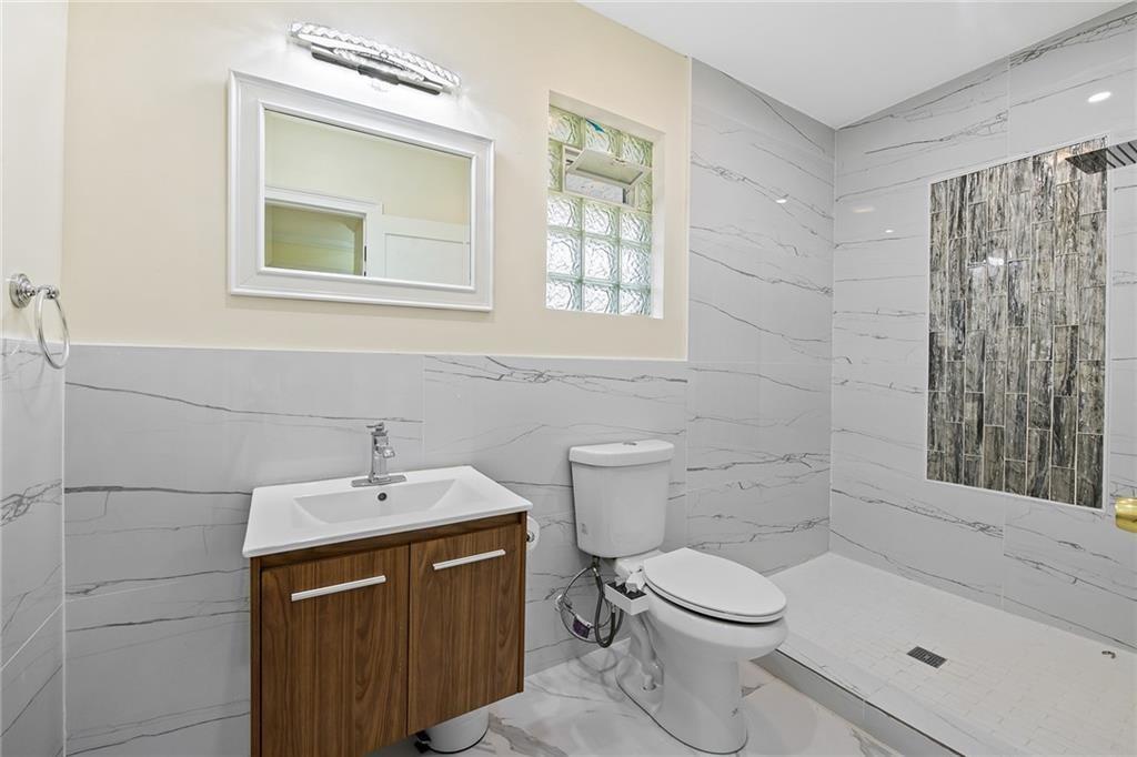 Pine Tree Estates - Residential Lease